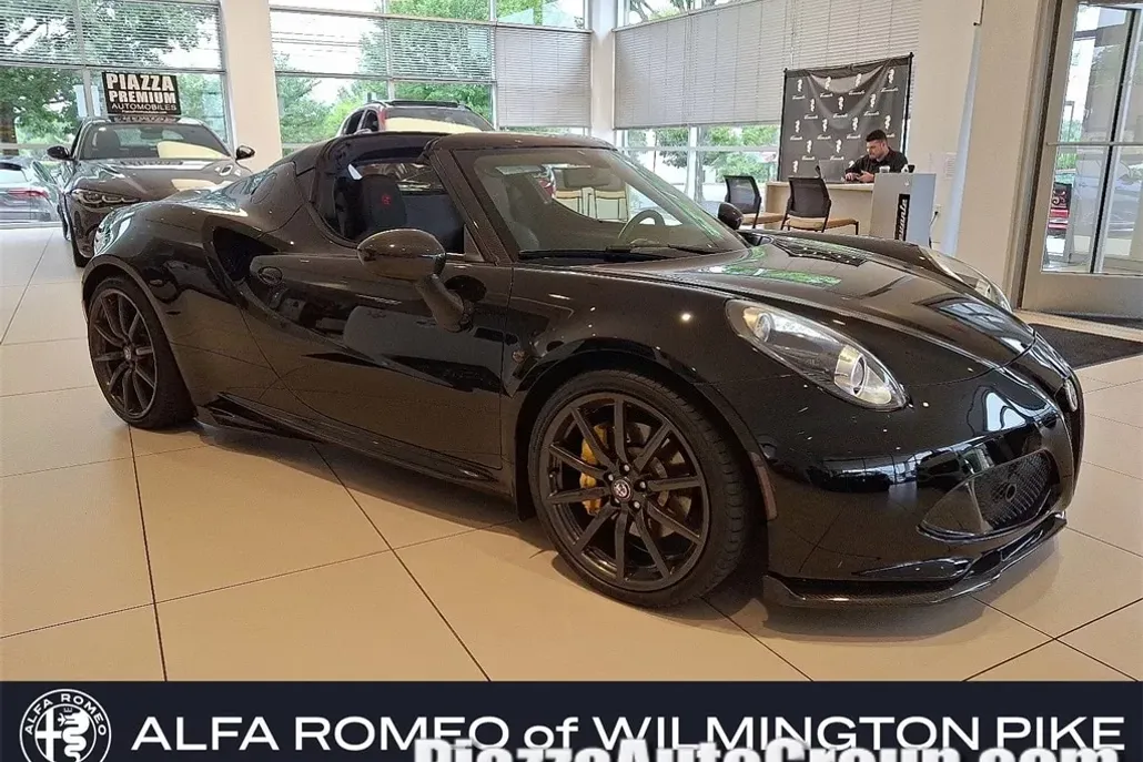 2018 Alfa Romeo 4C SPIDER photo 1