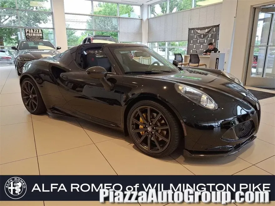 2018 Alfa Romeo 4C SPIDER photo 1