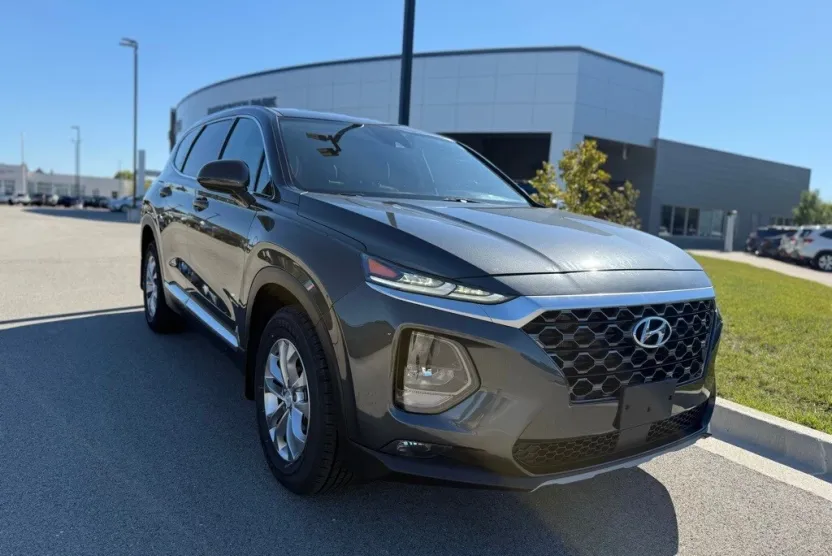 2020 Hyundai Santa Fe SEL photo 1