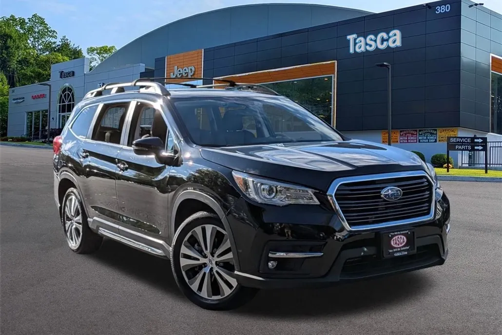 2022 Subaru Ascent Limited photo 1