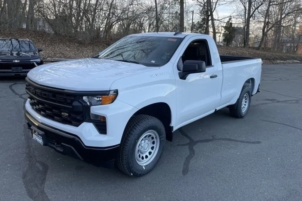 2025 Chevrolet Silverado 1500 photo 1