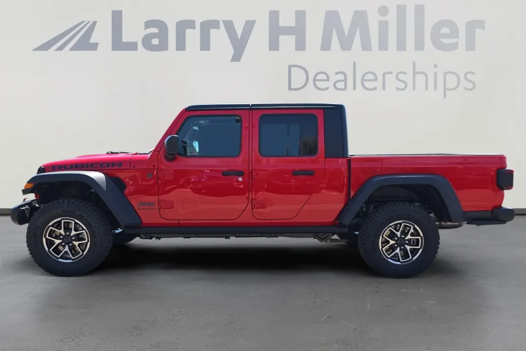 2025 Jeep Gladiator Rubicon photo 1