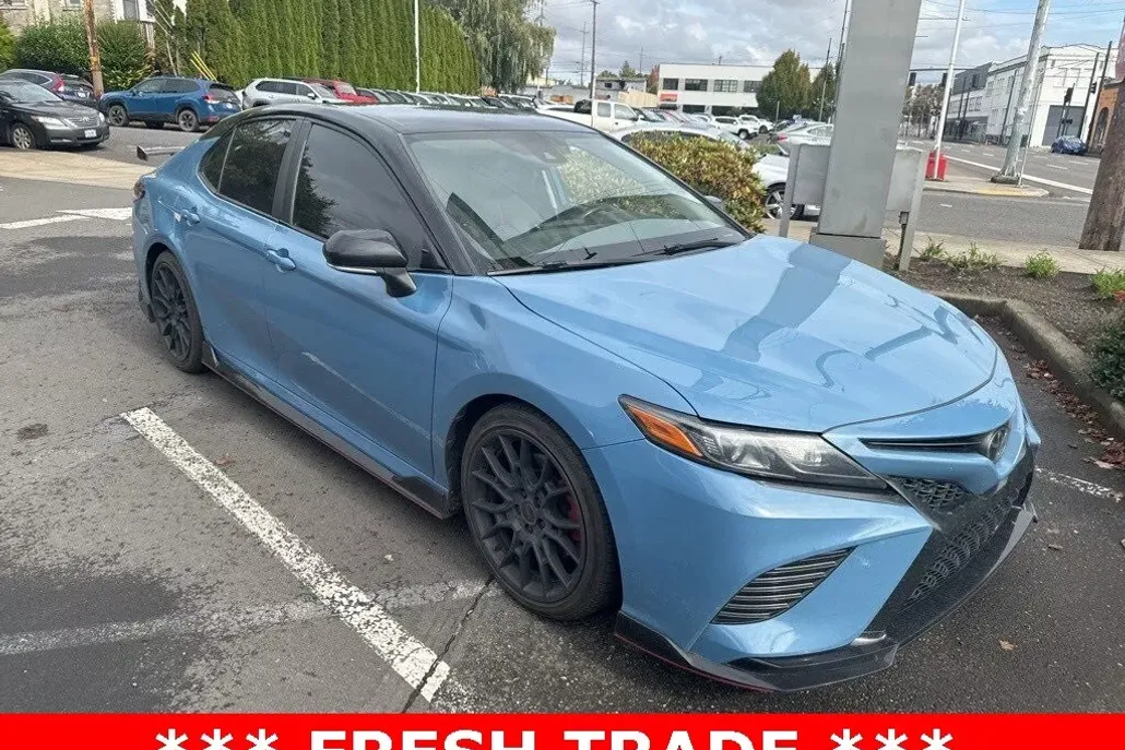 2022 Toyota Camry TRD V6 photo 1