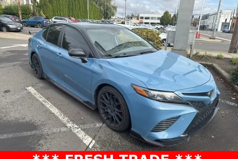 2022 Toyota Camry TRD V6 photo 1