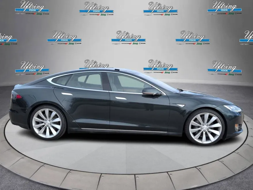2014 Tesla Model S P85D photo 1