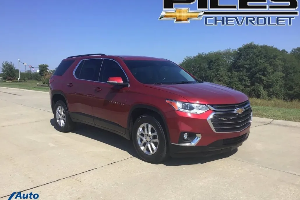 2021 Chevrolet Traverse Cloth photo 1