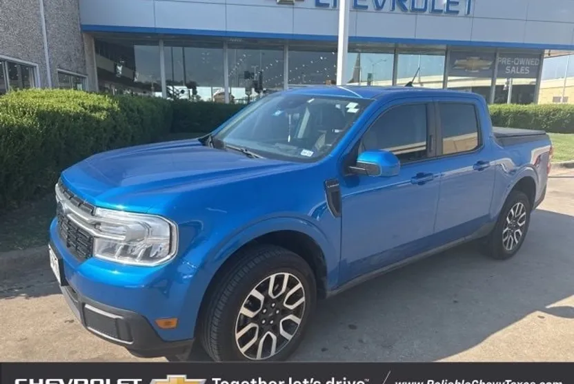 2022 Ford Maverick Lariat photo 1