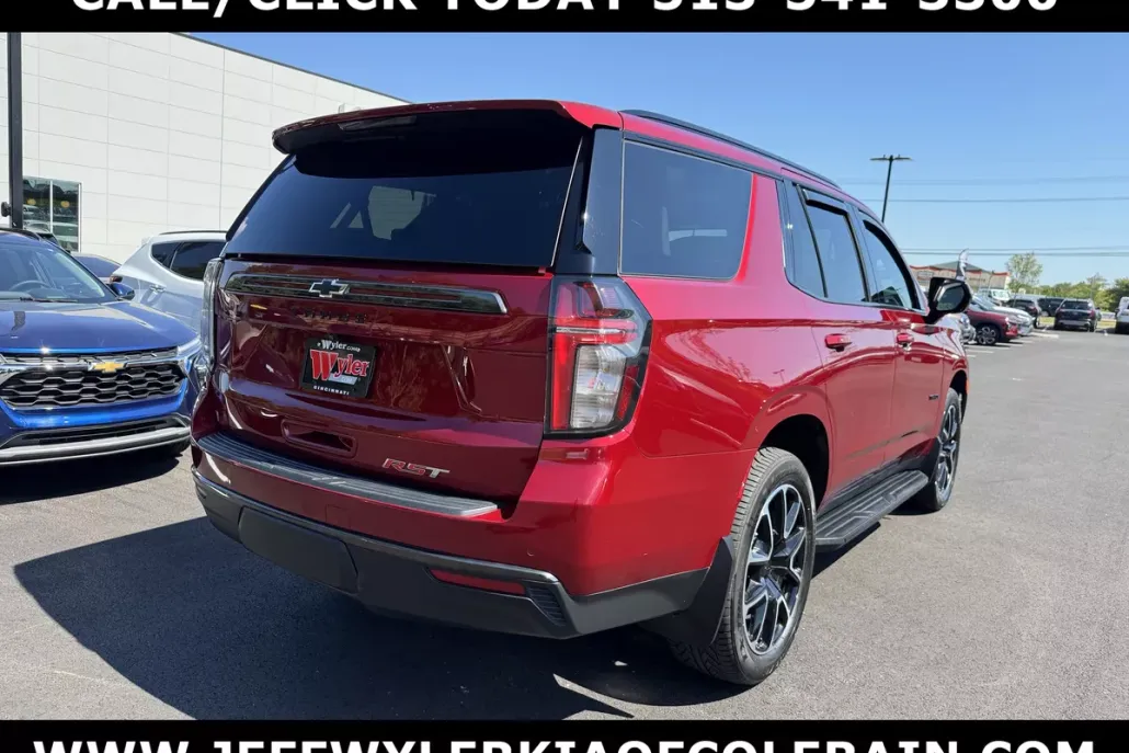 2021 Chevrolet Tahoe RST photo 1