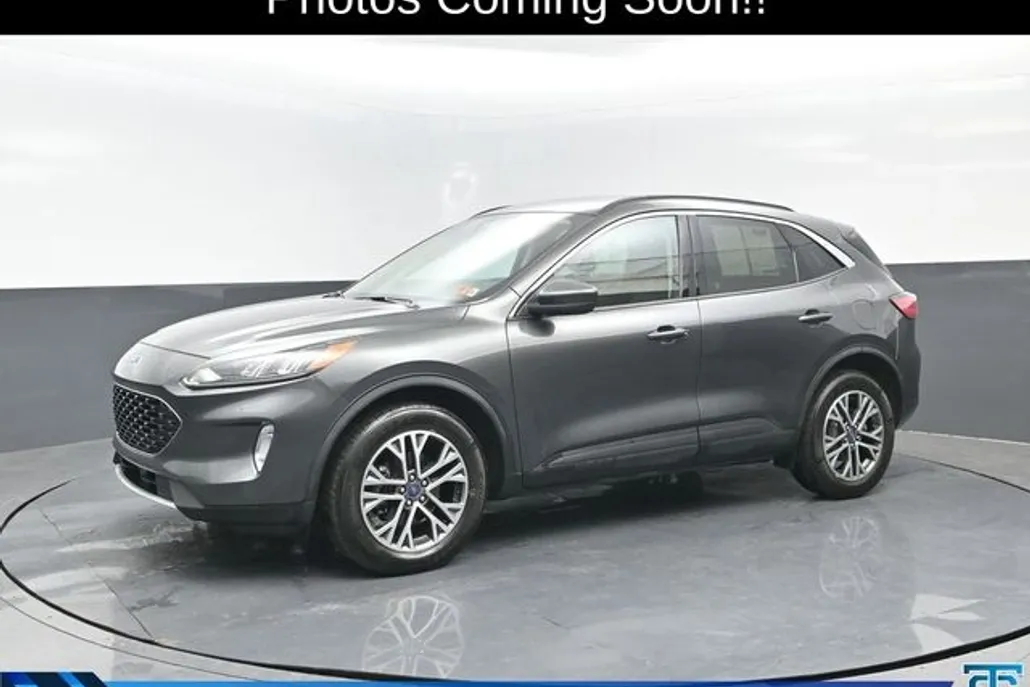 2020 Ford Escape SEL photo 1
