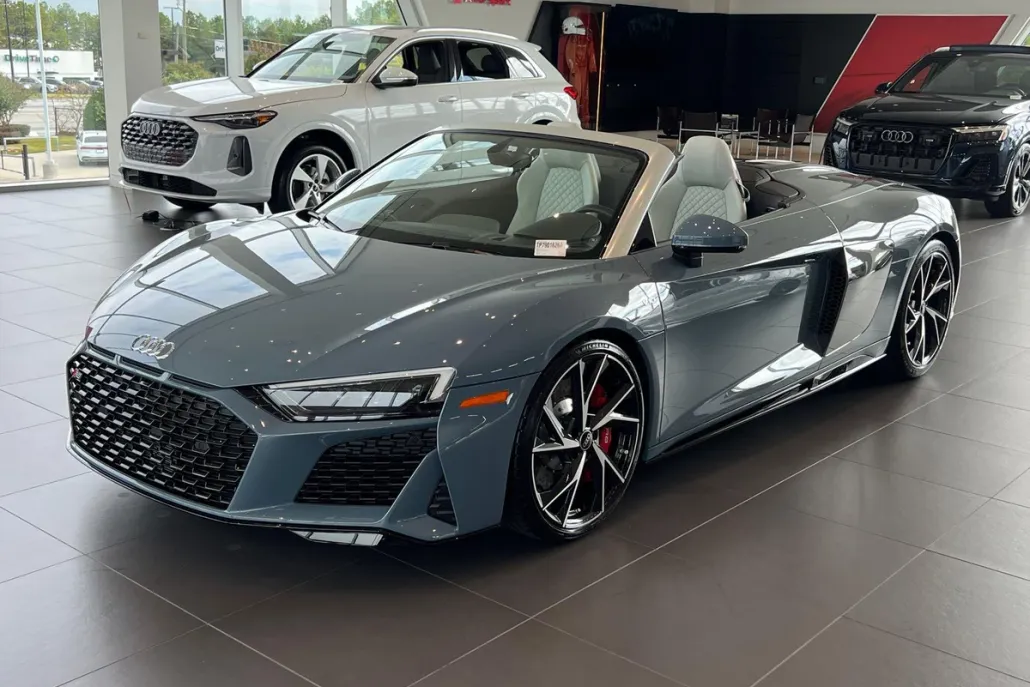 2023 Audi R8 Spyder V10 Performance photo 1