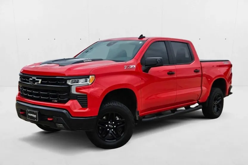 2024 Chevrolet Silverado 1500 LT Trail Boss photo 1