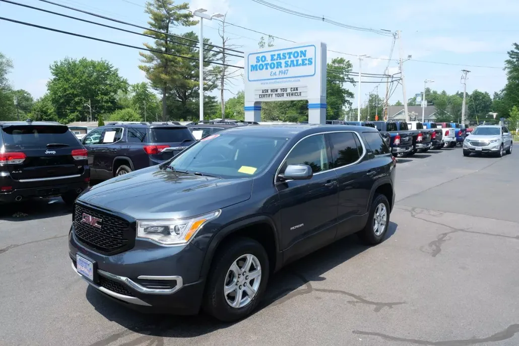 2019 Gmc Acadia SLE photo 1