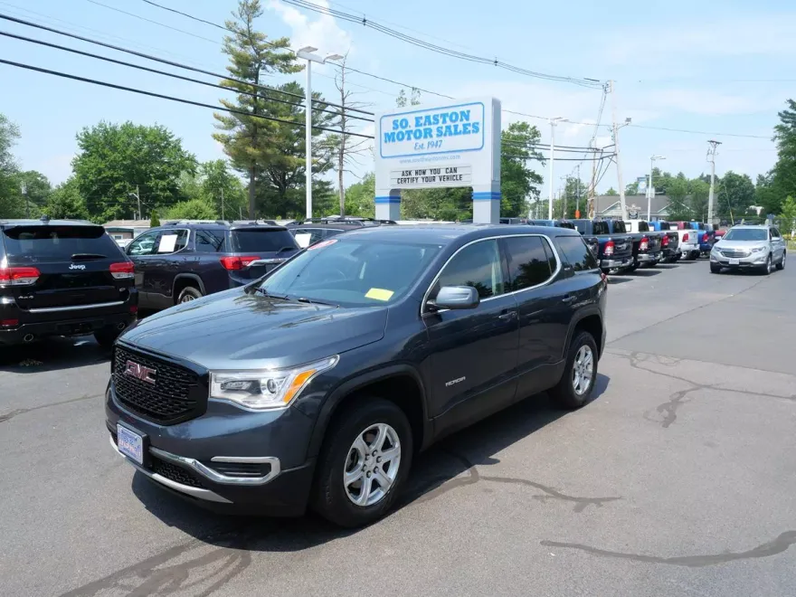 2019 Gmc Acadia SLE photo 1