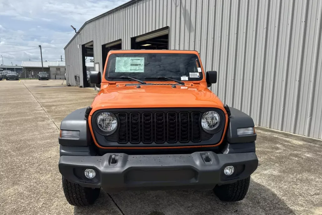 2025 Jeep Wrangler Sport S photo 1