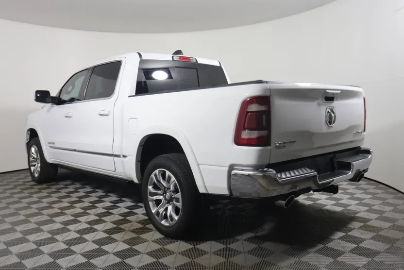 2023 Ram 1500 Limited photo 1
