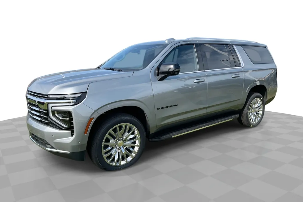 2025 Chevrolet Suburban LT photo 1