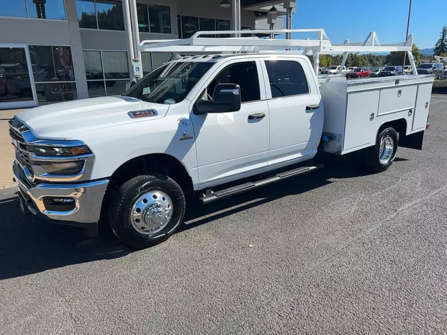 2026 Ram 3500 Tradesman photo 1