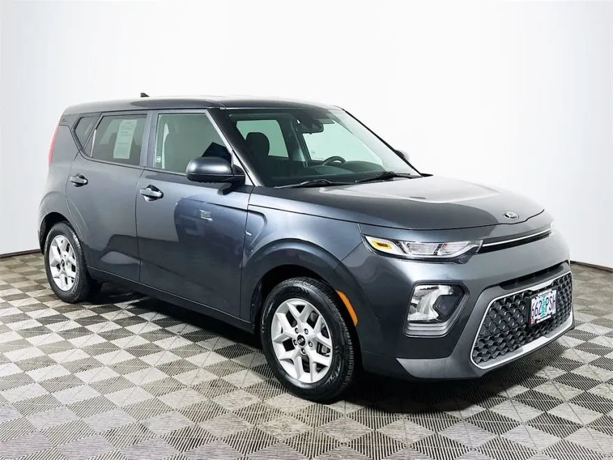 2021 Kia Soul S photo 1