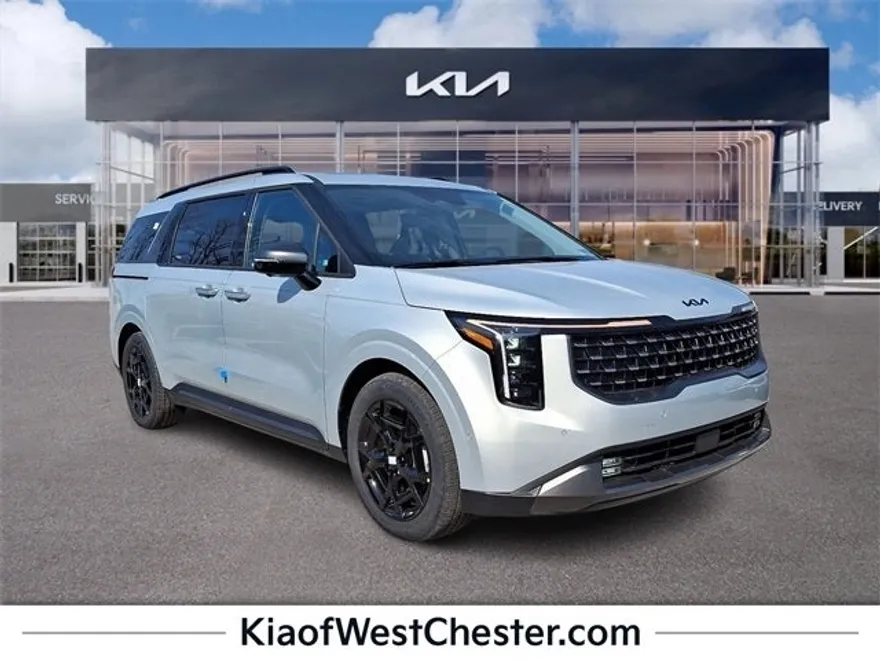 2025 Kia Carnival SX photo 1