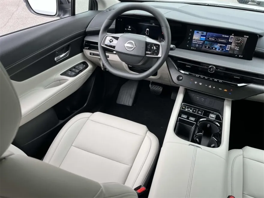 2025 Nissan Murano SV photo 1