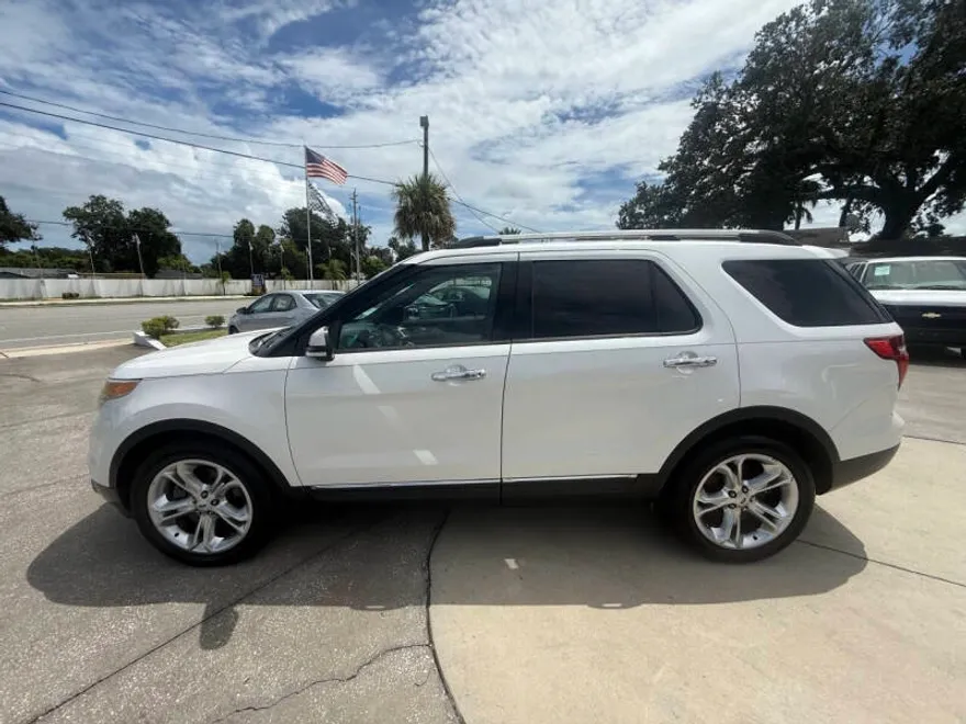2014 Ford Explorer Limited photo 1