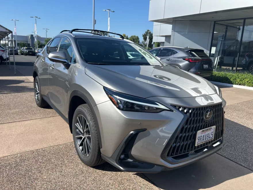 2025 Lexus NX 350 Premium photo 1