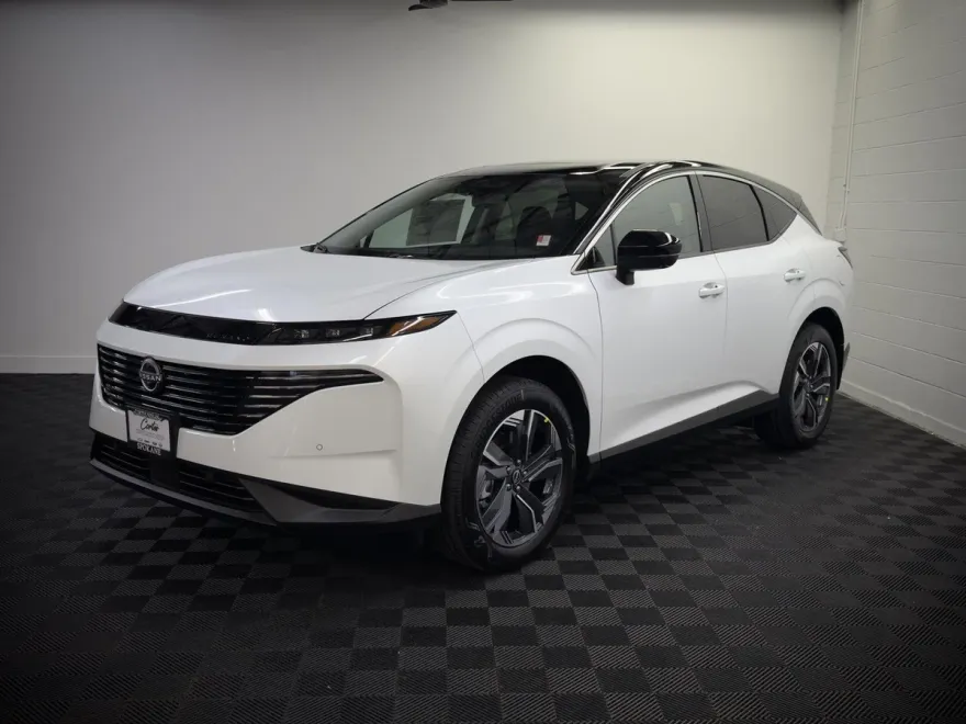 2025 Nissan Murano SL photo 1