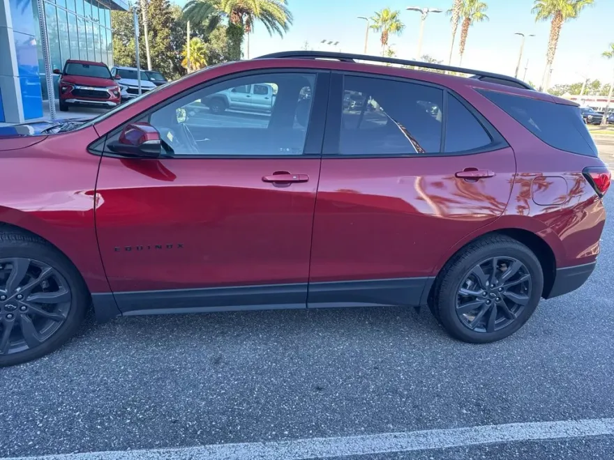 2024 Chevrolet Equinox RS photo 1