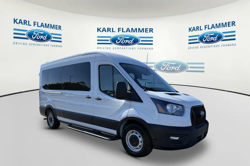 2024 Ford Transit Passenger XL photo 1