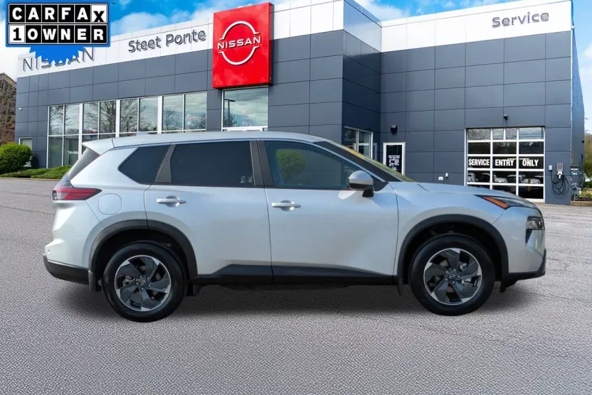 2025 Nissan Rogue SV photo 1
