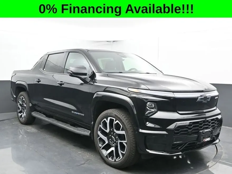 2025 Chevrolet Silverado EV RST photo 1