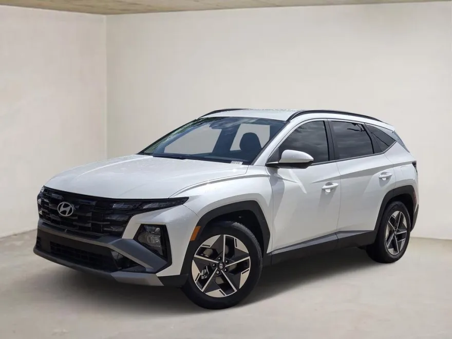 2025 Hyundai Tucson SEL photo 1