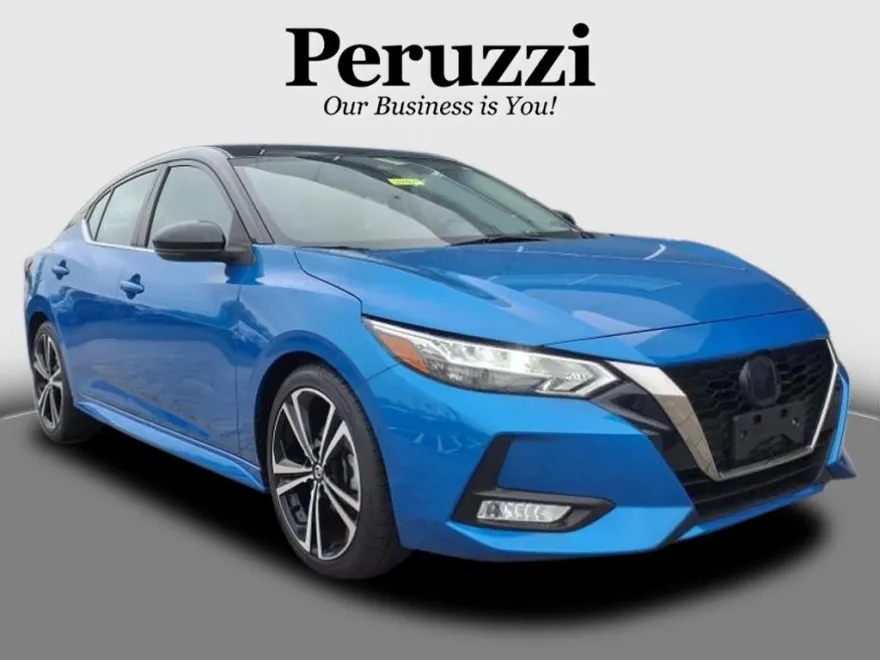 2022 Nissan Sentra SR photo 1