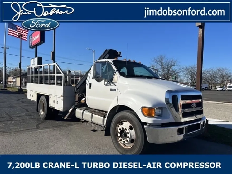 2006 Ford F-650 XL photo 1