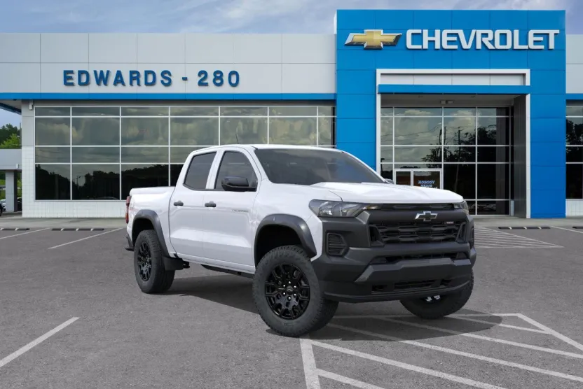 2026 Chevrolet Colorado Trail Boss photo 1