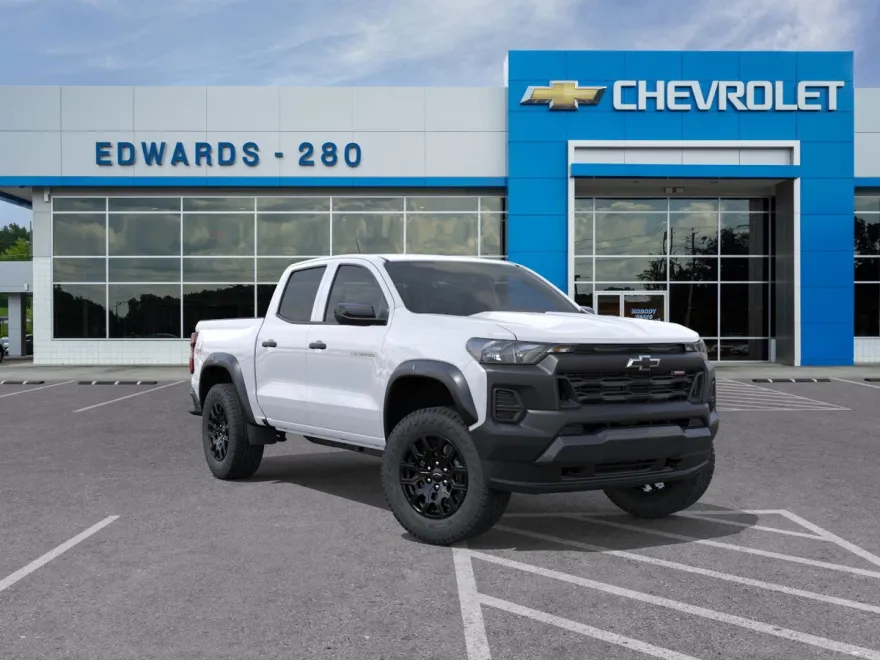 2026 Chevrolet Colorado Trail Boss photo 1