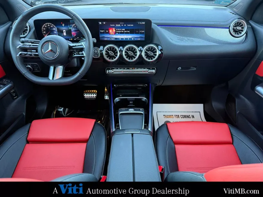 2025 Mercedes Benz GLA 250 4MATIC photo 1