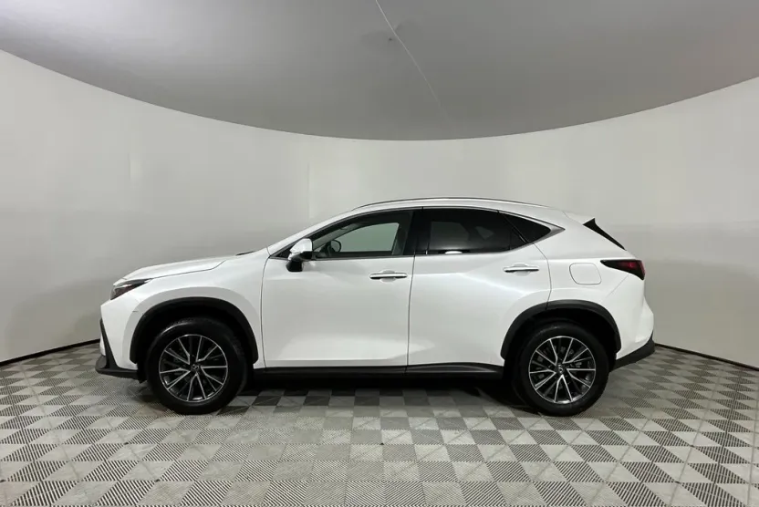 2024 Lexus NX 350 Premium photo 1