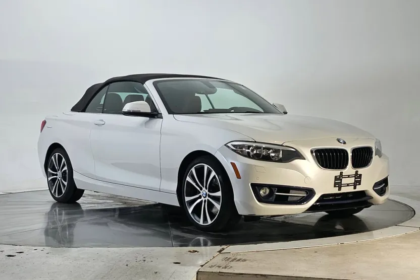 2016 Bmw 228i Convertible photo 1