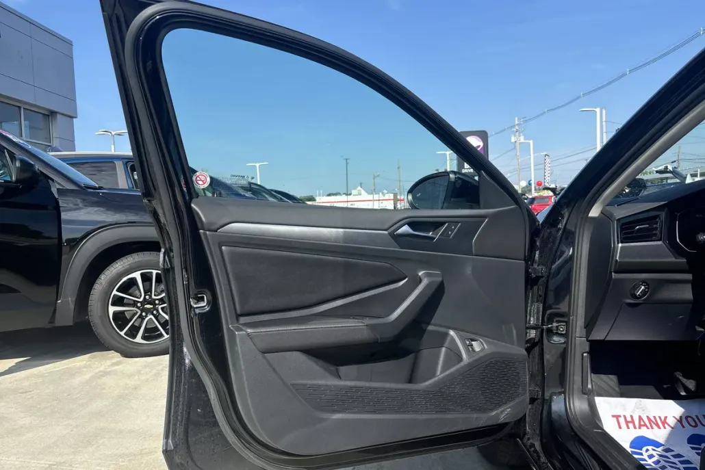 2024 Volkswagen Jetta 1.5T SE photo 1