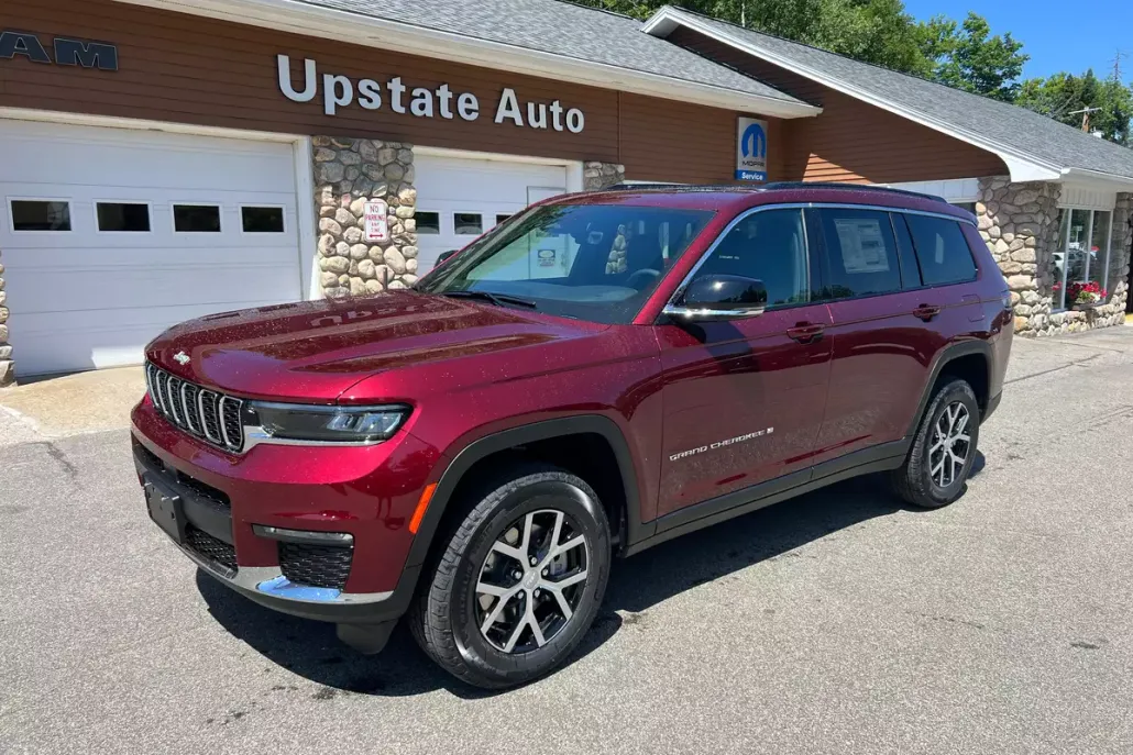 2025 Jeep Grand Cherokee Limited photo 1
