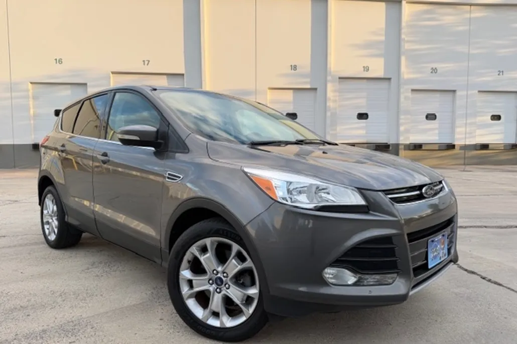 2013 Ford Escape SEL photo 1