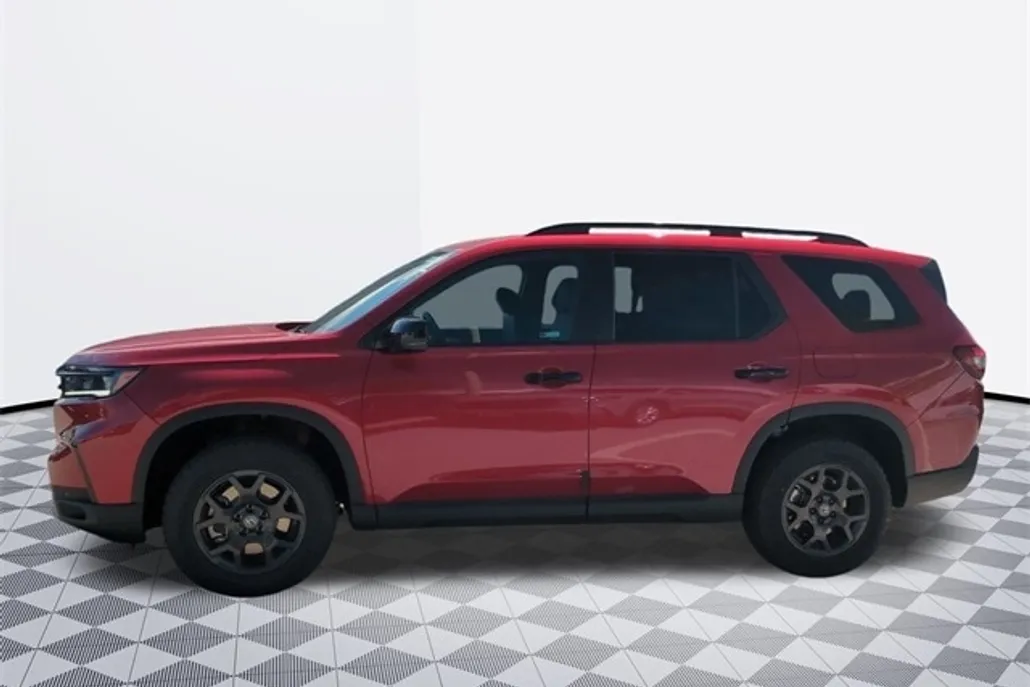 2025 Honda Pilot TrailSport photo 1