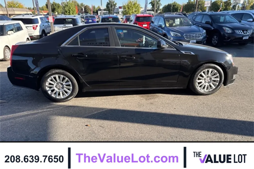 2011 Cadillac CTS Luxury photo 1