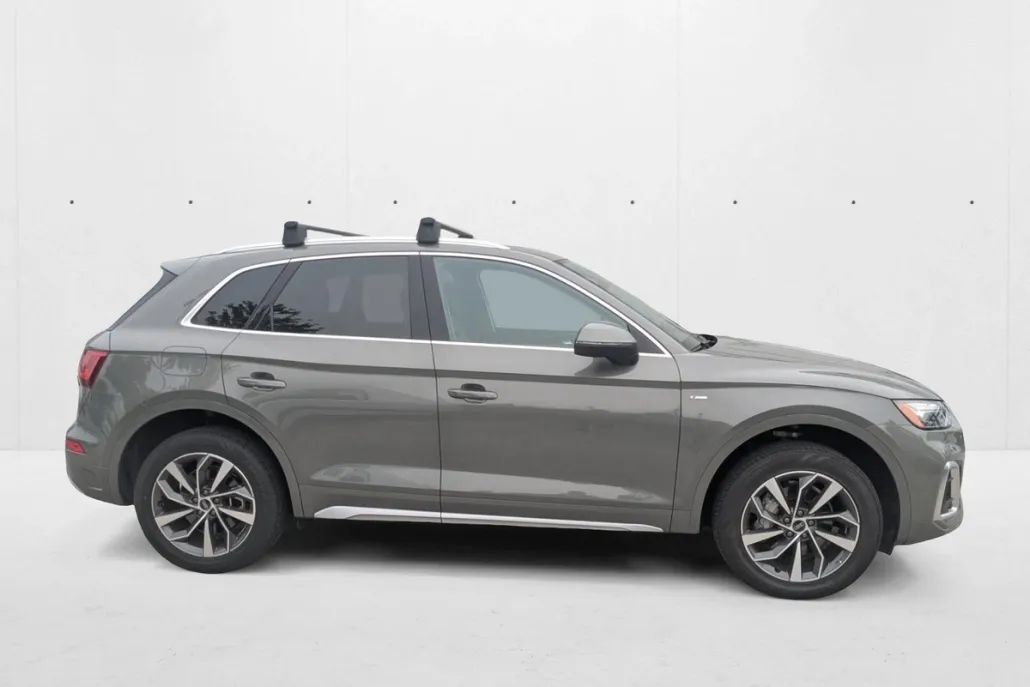2024 Audi Q5 S line Premium Plus photo 1