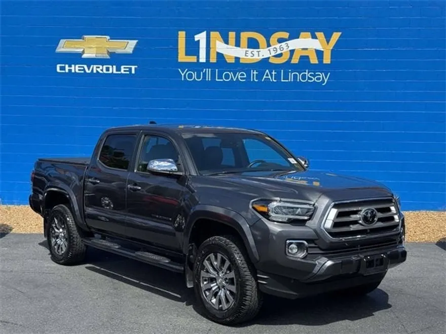 2023 Toyota Tacoma 4x4 Limited photo 1