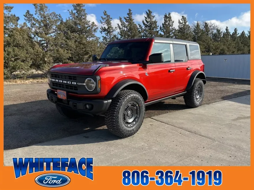 2024 Ford Bronco Black Diamond photo 1