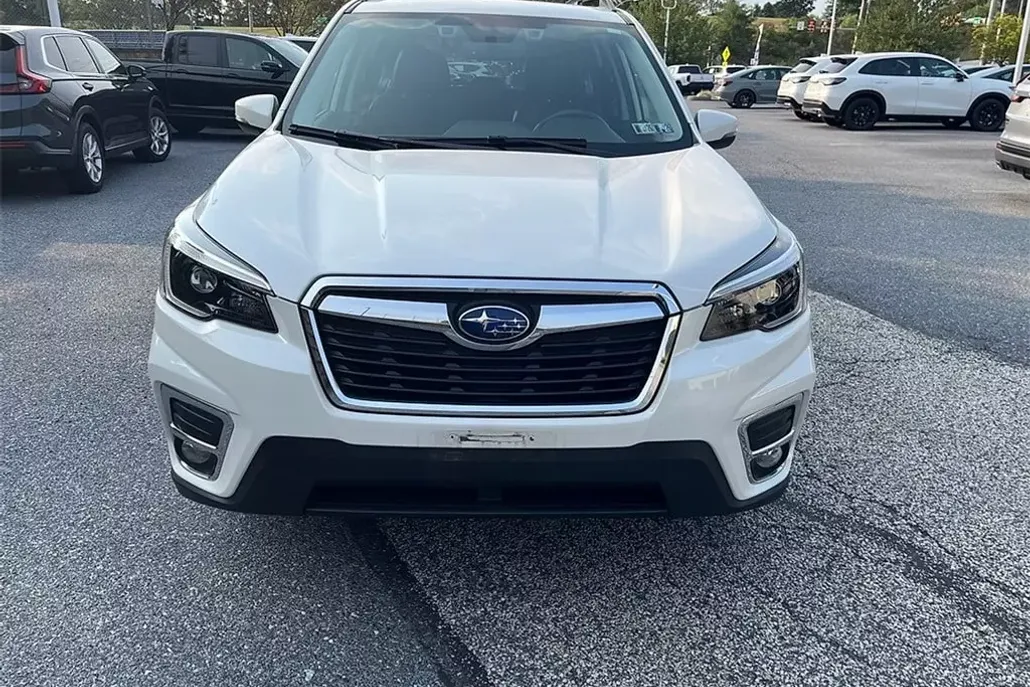 2021 Subaru Forester Limited photo 1