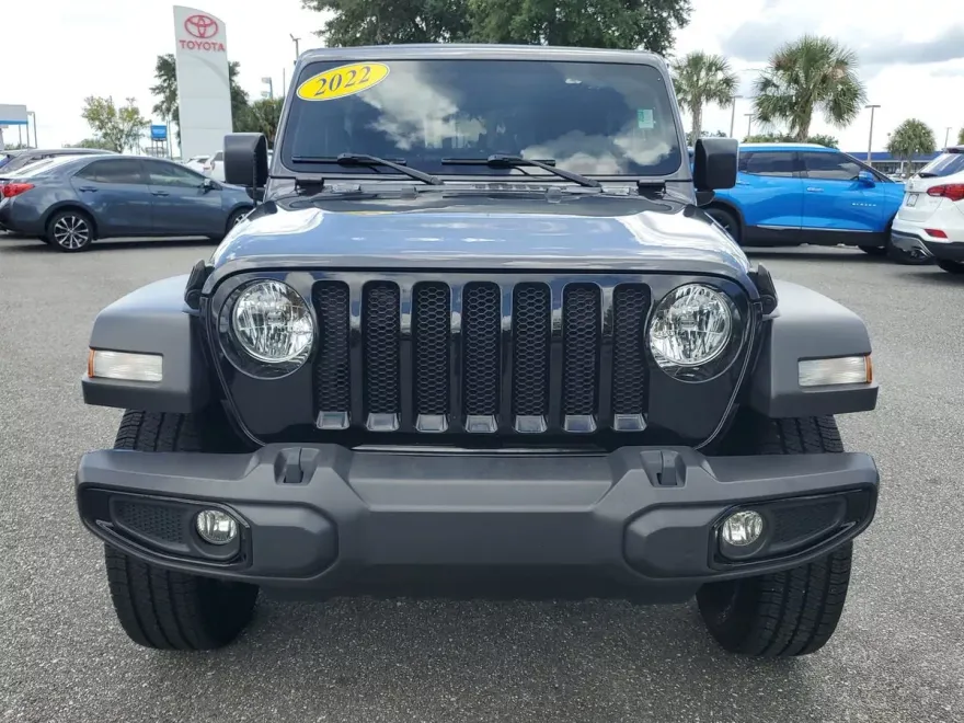 2022 Jeep Wrangler Willys photo 1