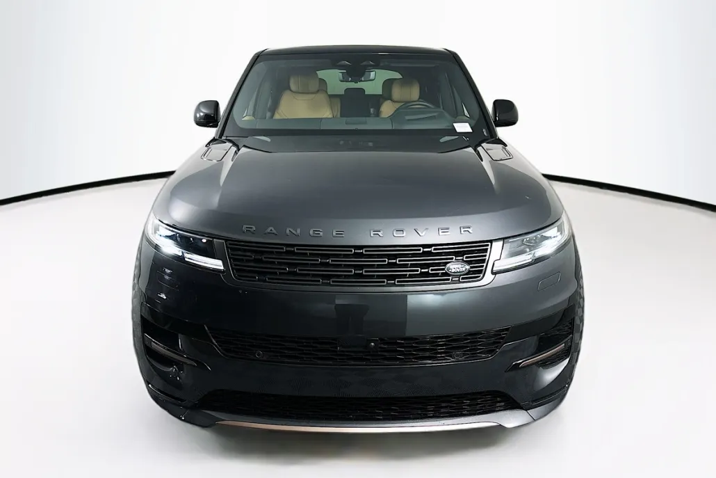 2025 Land Rover Range Rover Sport SE photo 1